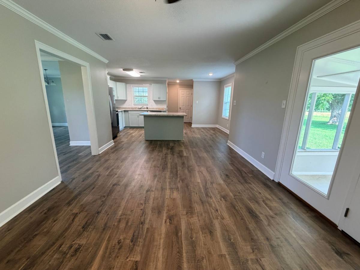 House for rent at 6354 E Highway 122, Hahira, GA 31632