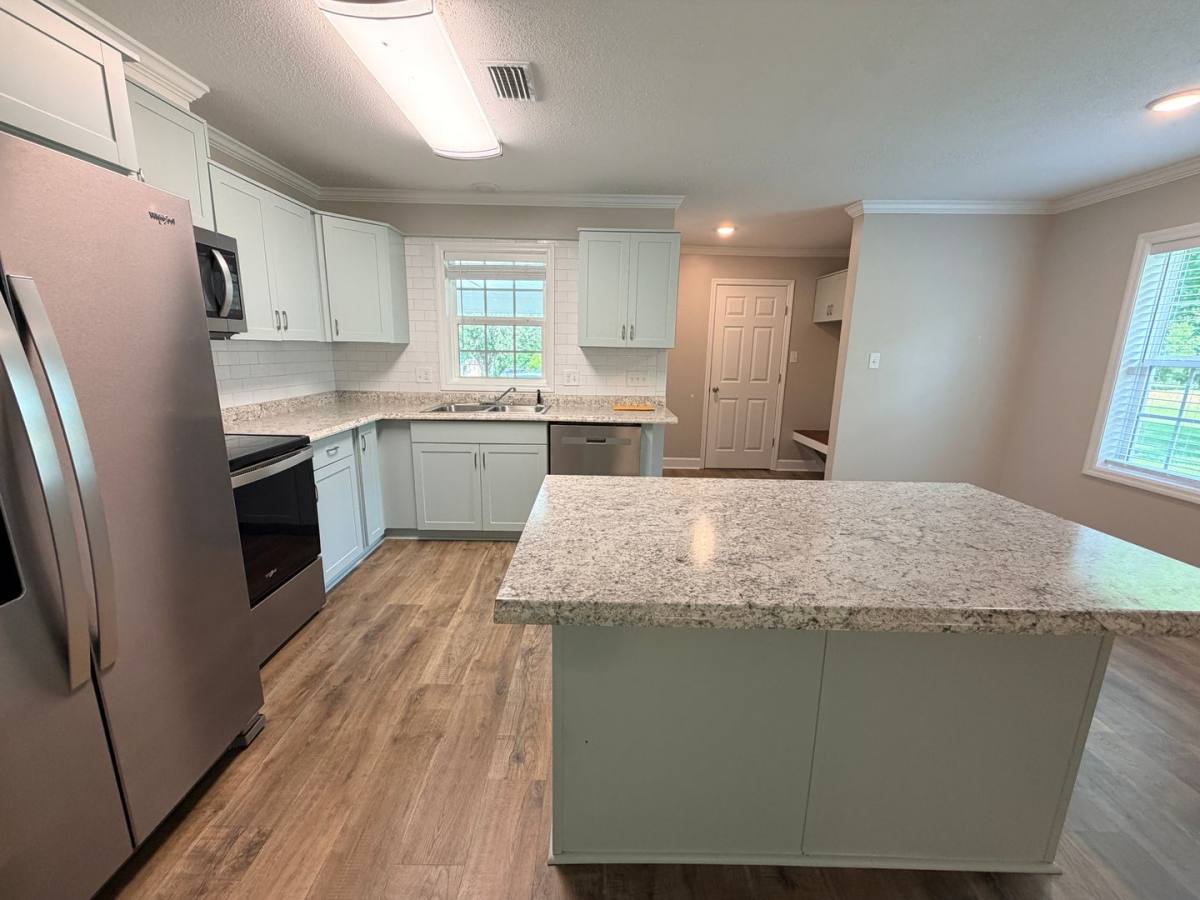 House for rent at 6354 E Highway 122, Hahira, GA 31632