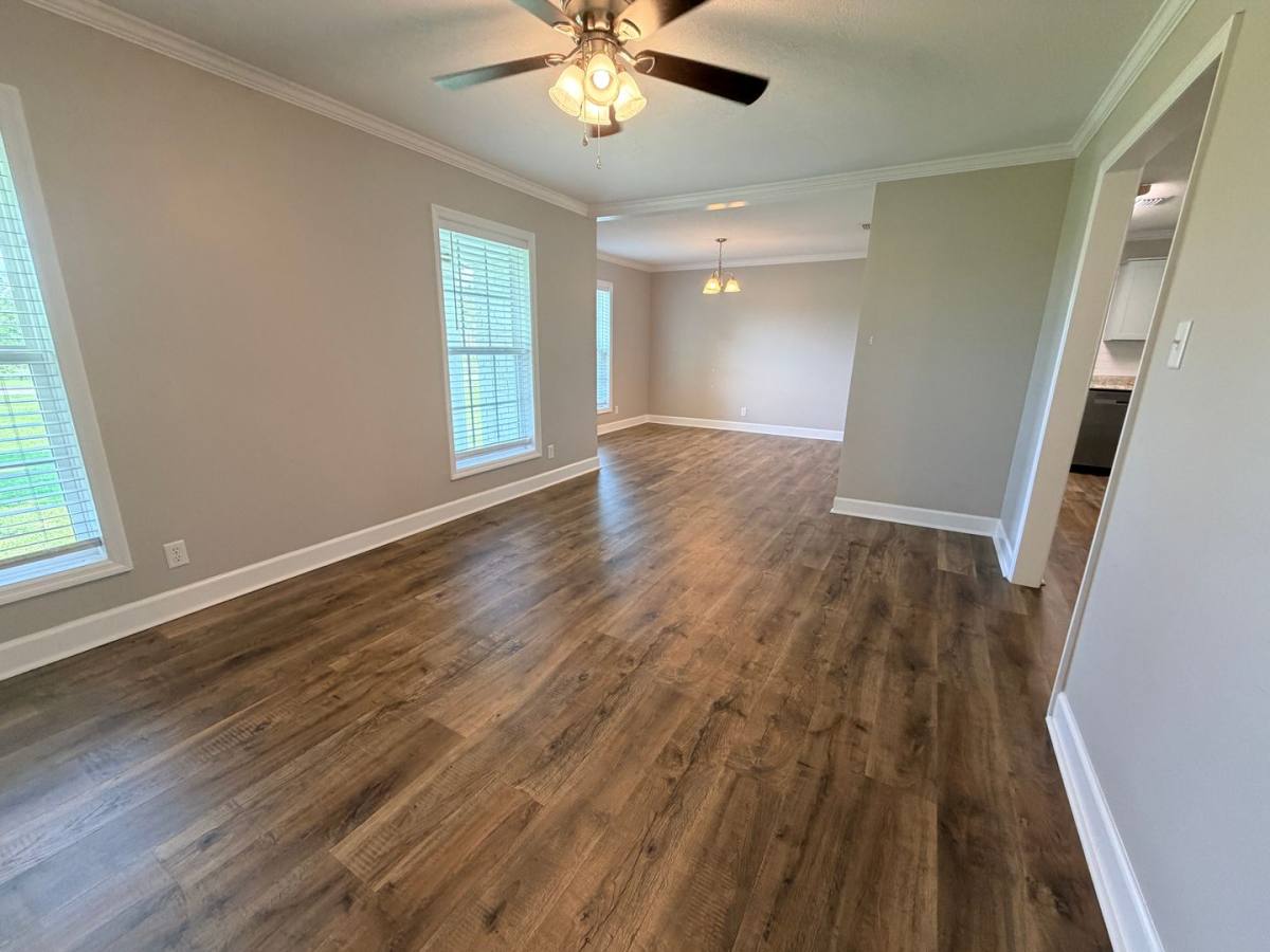 House for rent at 6354 E Highway 122, Hahira, GA 31632