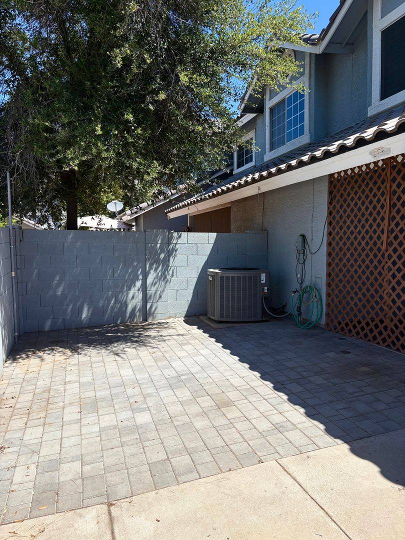 Townhouse for rent at 860 N McQueen, Gilbert, AZ 85295