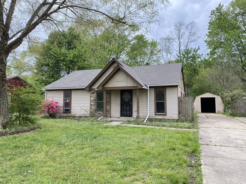 House for rent at 3681 Barberry St, Memphis, TN 38128