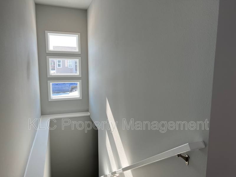 House for rent at 616 First St NW, Bondurant, IA 50035