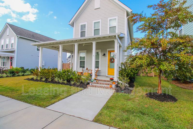 House for rent at 286 Great Lawn Dr, Summerville, SC 29486