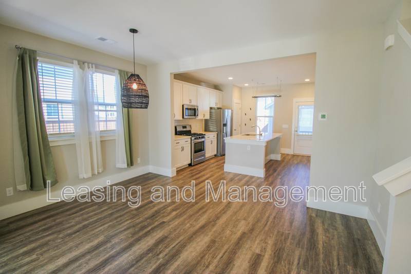 House for rent at 286 Great Lawn Dr, Summerville, SC 29486