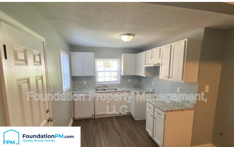 House for rent at 1392 Kyle St, Memphis, TN 38114