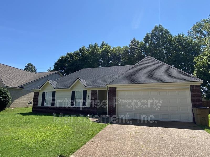 House for rent at 4444 Longtree Cove, Memphis, TN 38128