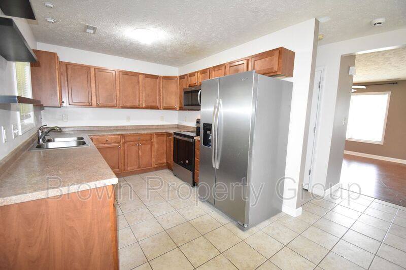 House for rent at 165 Pender Rd, Spring Lake, NC 28390