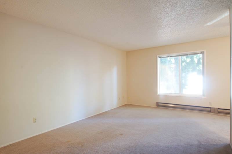 Apartment for rent at 4030 SE Gladstone St, Portland, OR 97202