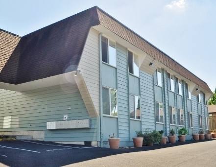 Apartment for rent at 4030 SE Gladstone St, Portland, OR 97202