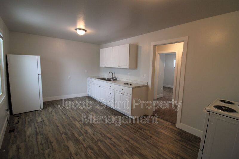 House for rent at 1310 Lake Ave, Idaho Falls, ID 83402