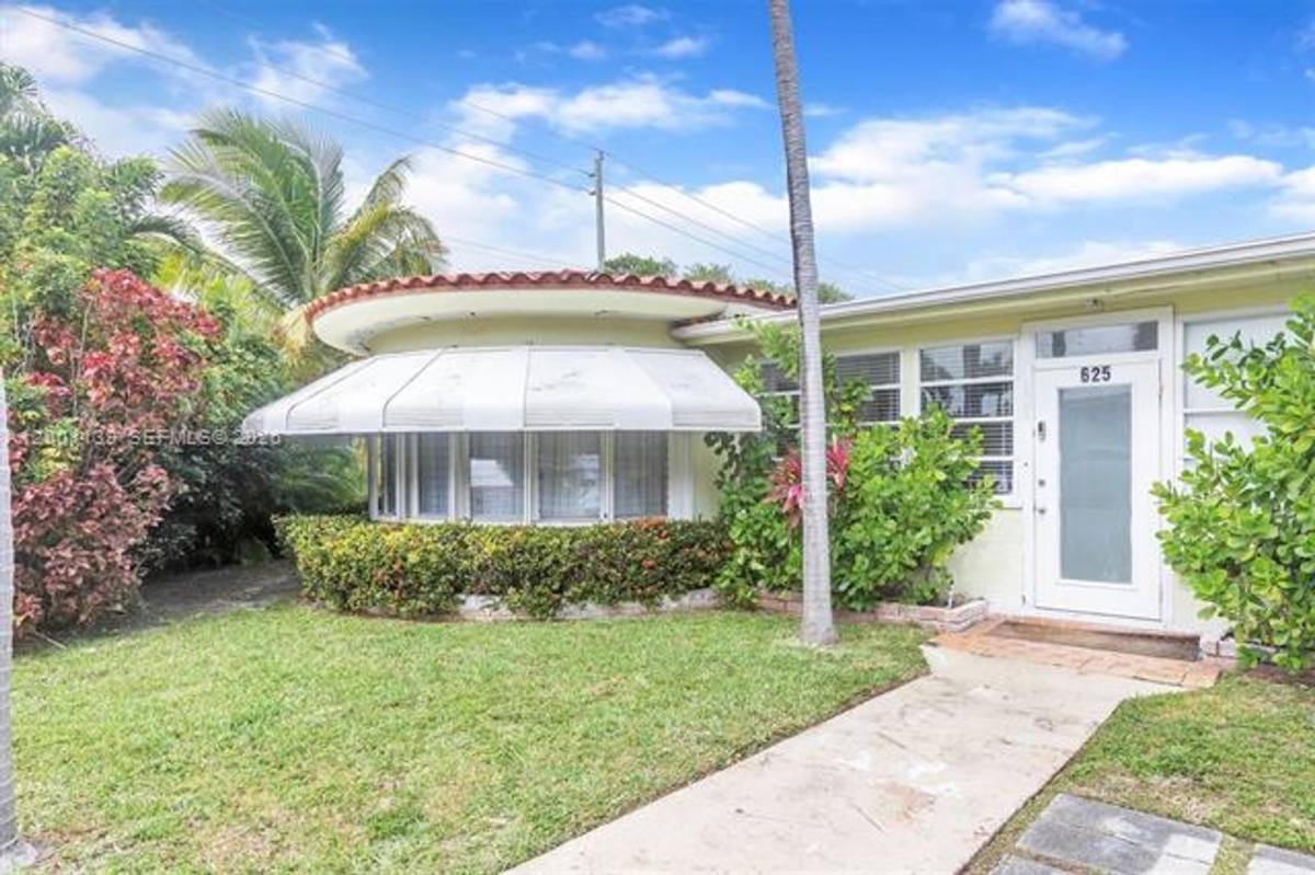House for rent at 625 93rd St, Miami Beach, FL 33154