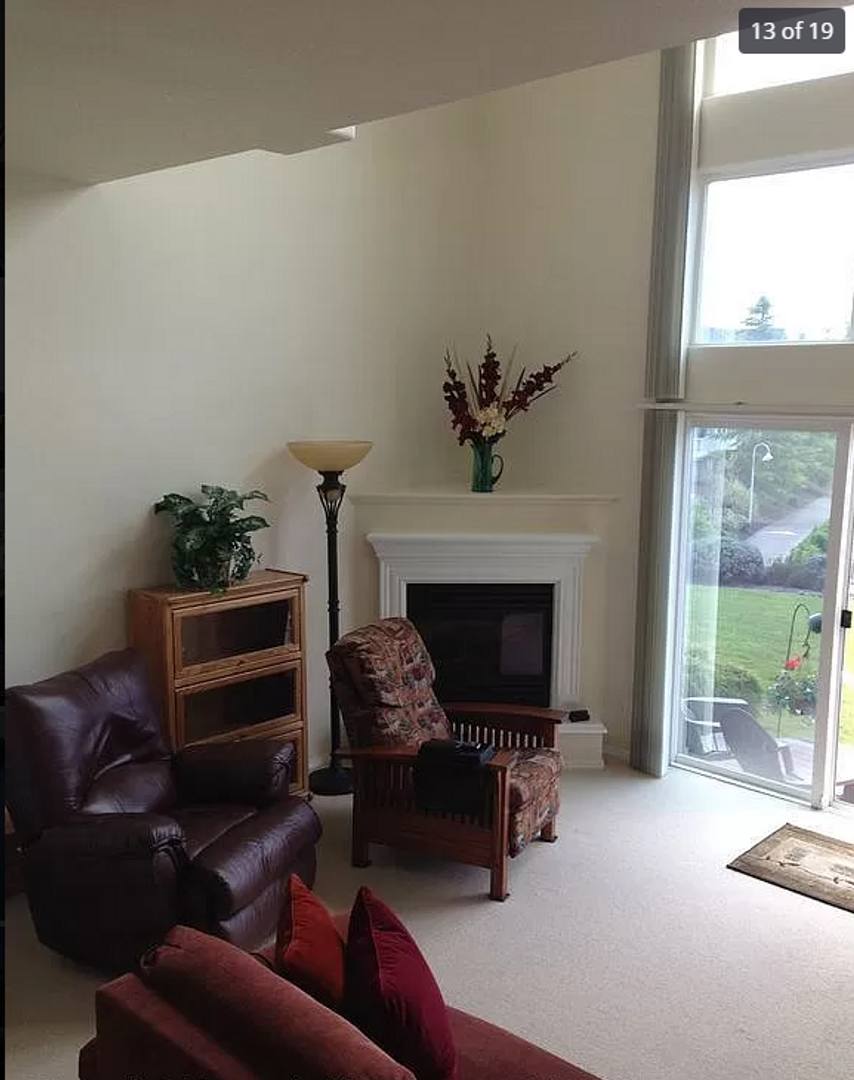 Apartment for rent at 292-298 Crystal Springs Lane N, Salem, OR 97303