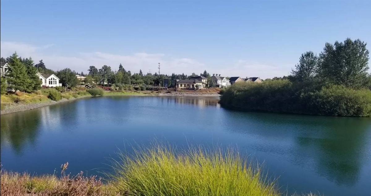 Apartment for rent at 292-298 Crystal Springs Lane N, Salem, OR 97303