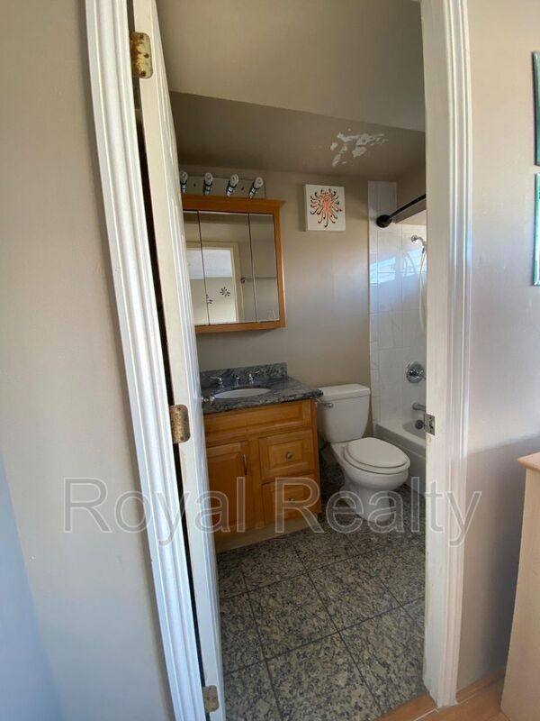 Apartment for rent at 2525 Date St #4004, Honolulu, HI 96826