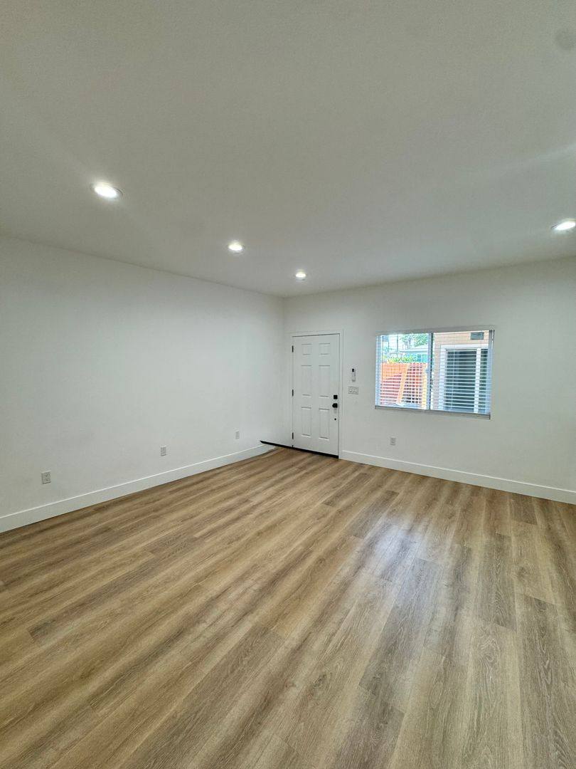 Apartment for rent at 5201 E Anaheim Rd, Long Beach, CA 90815