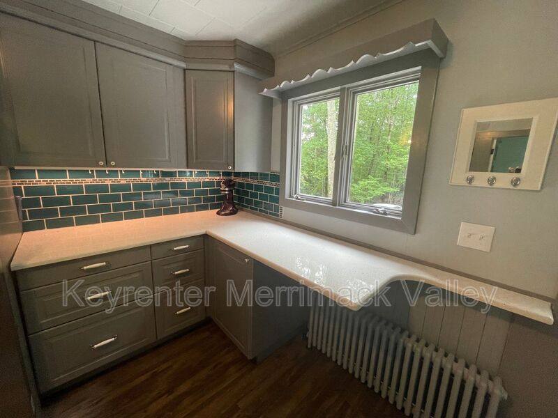 House for rent at 13 N Main St, Lowell, MA 01851