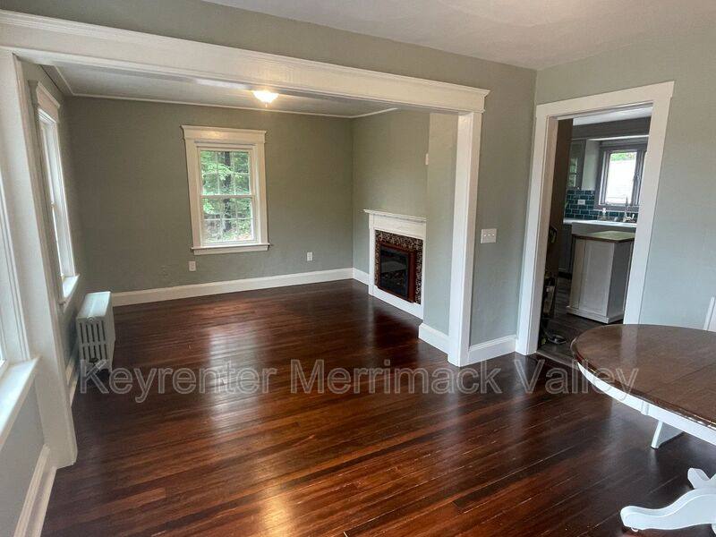 House for rent at 13 N Main St, Lowell, MA 01851