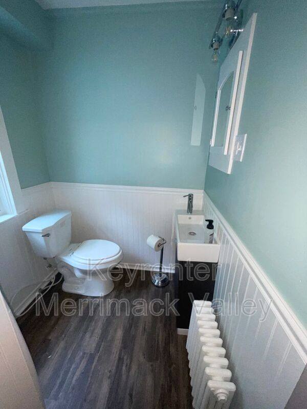 House for rent at 13 N Main St, Lowell, MA 01851