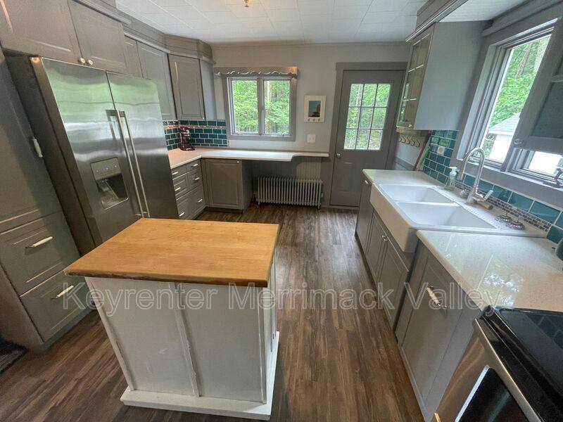 House for rent at 13 N Main St, Lowell, MA 01851
