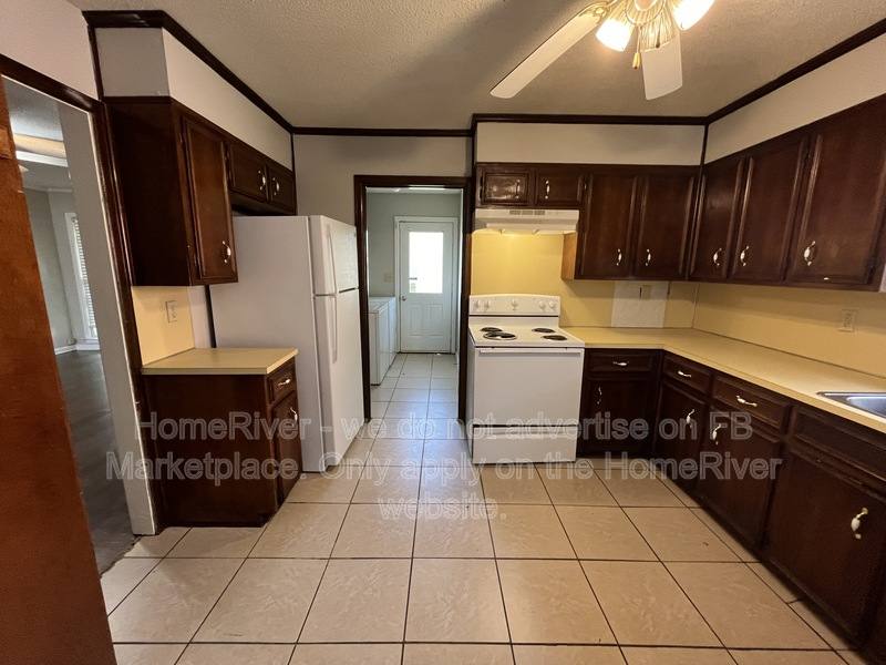 House for rent at 2224 W Aberdeen Dr, Montgomery, AL 36116