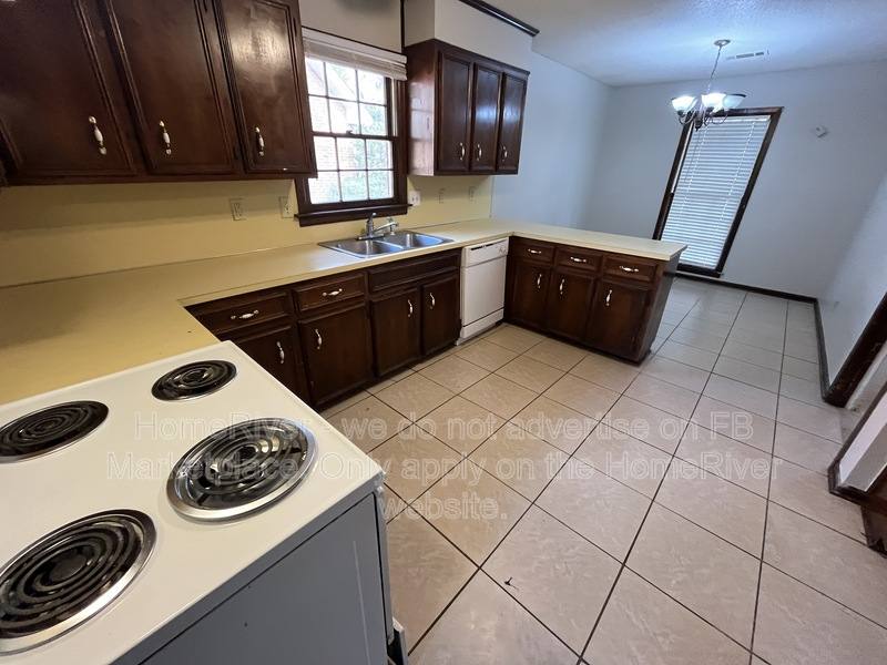 House for rent at 2224 W Aberdeen Dr, Montgomery, AL 36116