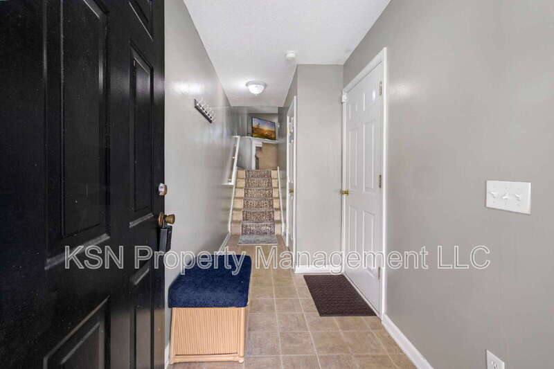 Townhouse for rent at 13 Orchid Lane, Savannah, GA 31419