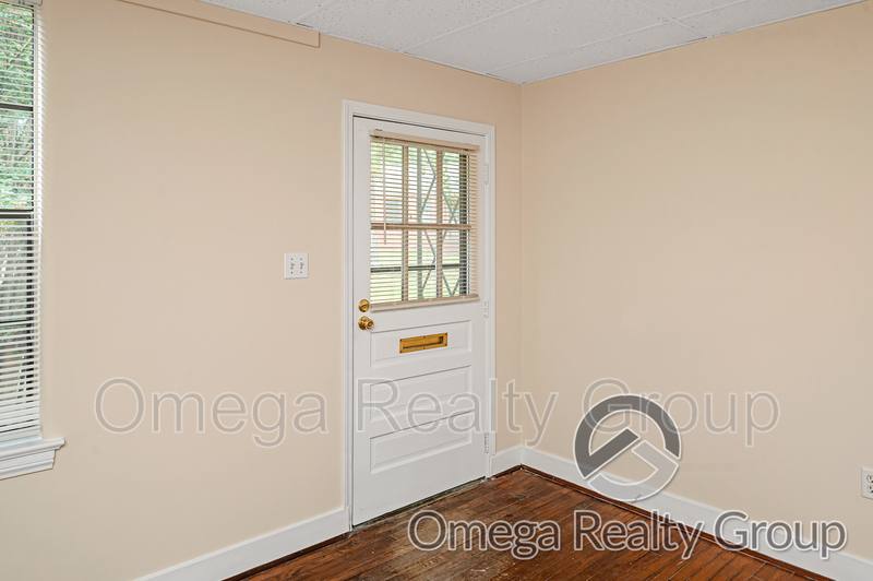 Apartment for rent at 901 9th Ave #7, Jasper, AL 35501