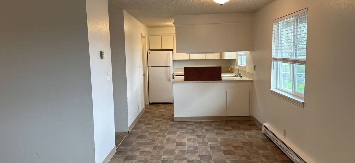 Apartment for rent at 730 32nd Ave SE, Albany, OR 97322