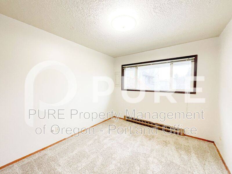 Apartment for rent at 1123 SE 27th Ave, Portland, OR 97214