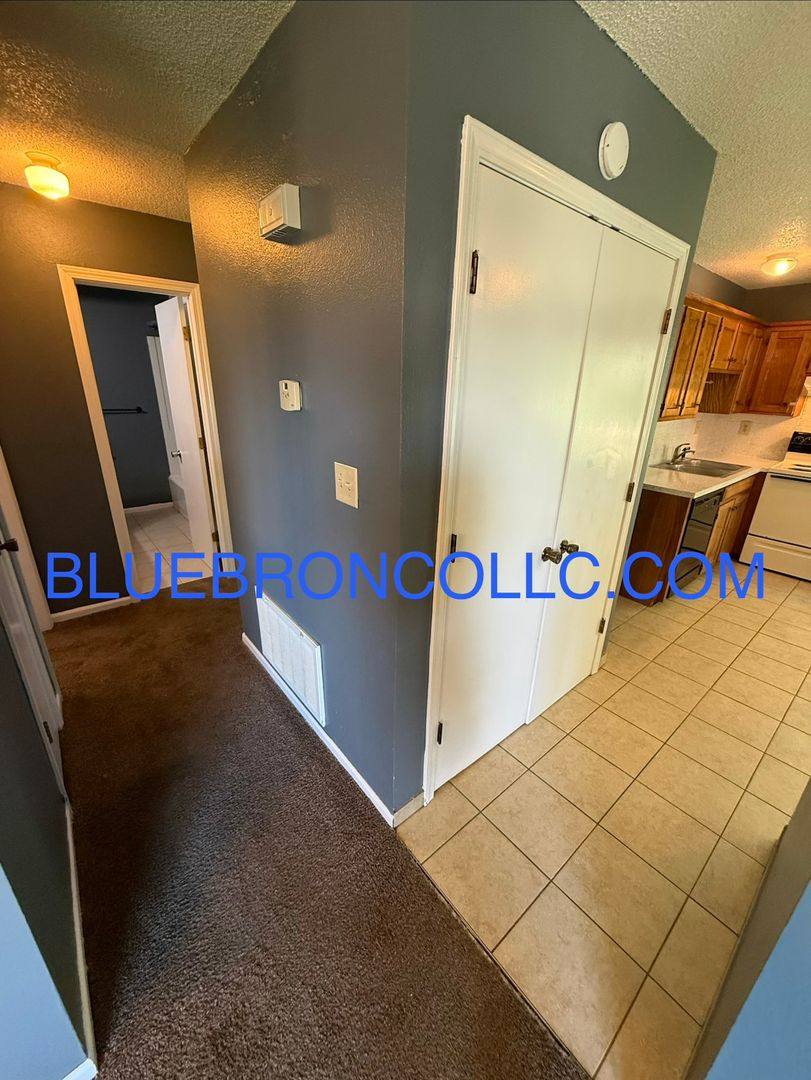 Apartment for rent at 206 Sky Vue Dr, Raymore, MO 64083