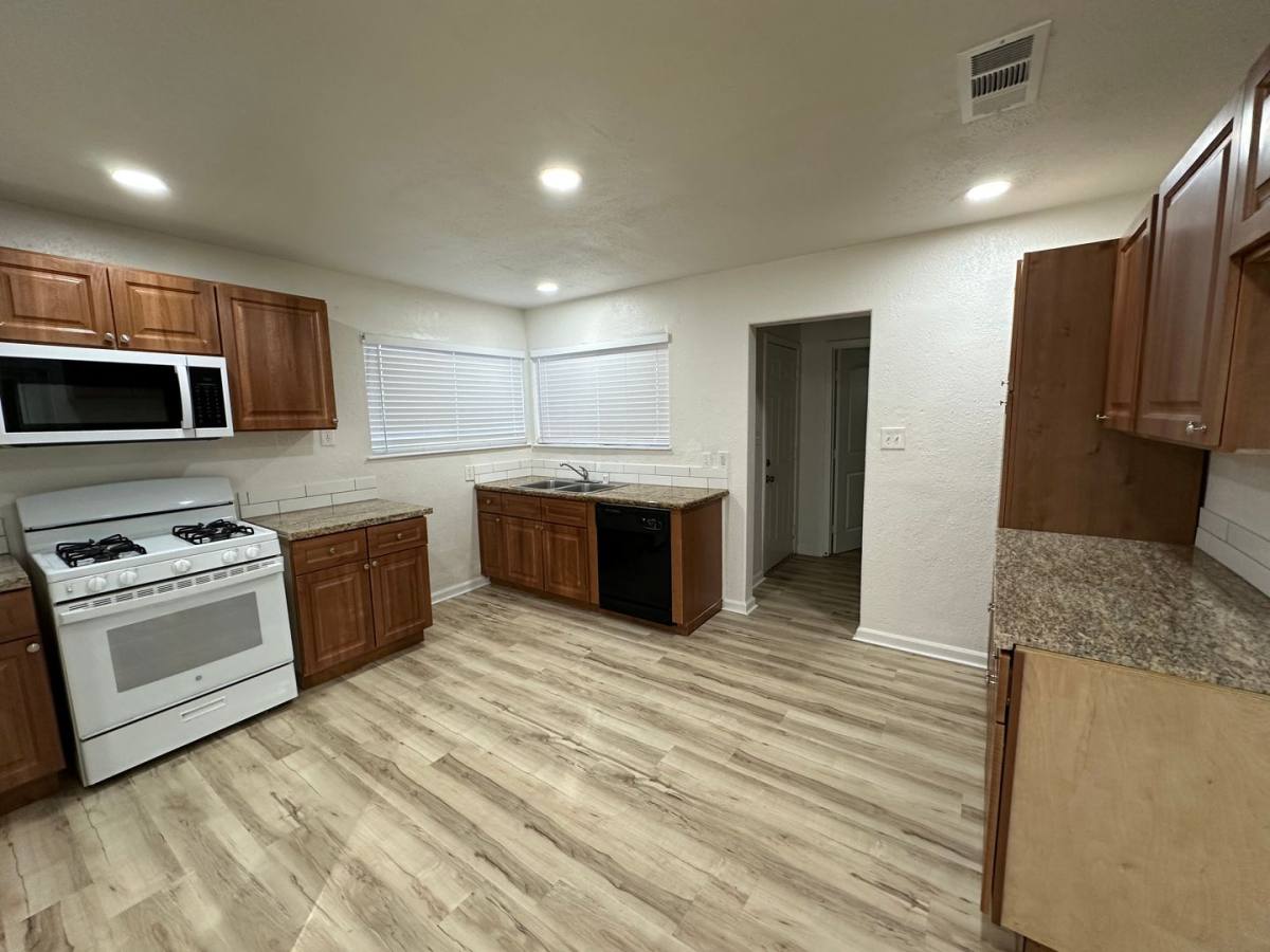 House for rent at 3401 21st Ave, Sacramento, CA 95820