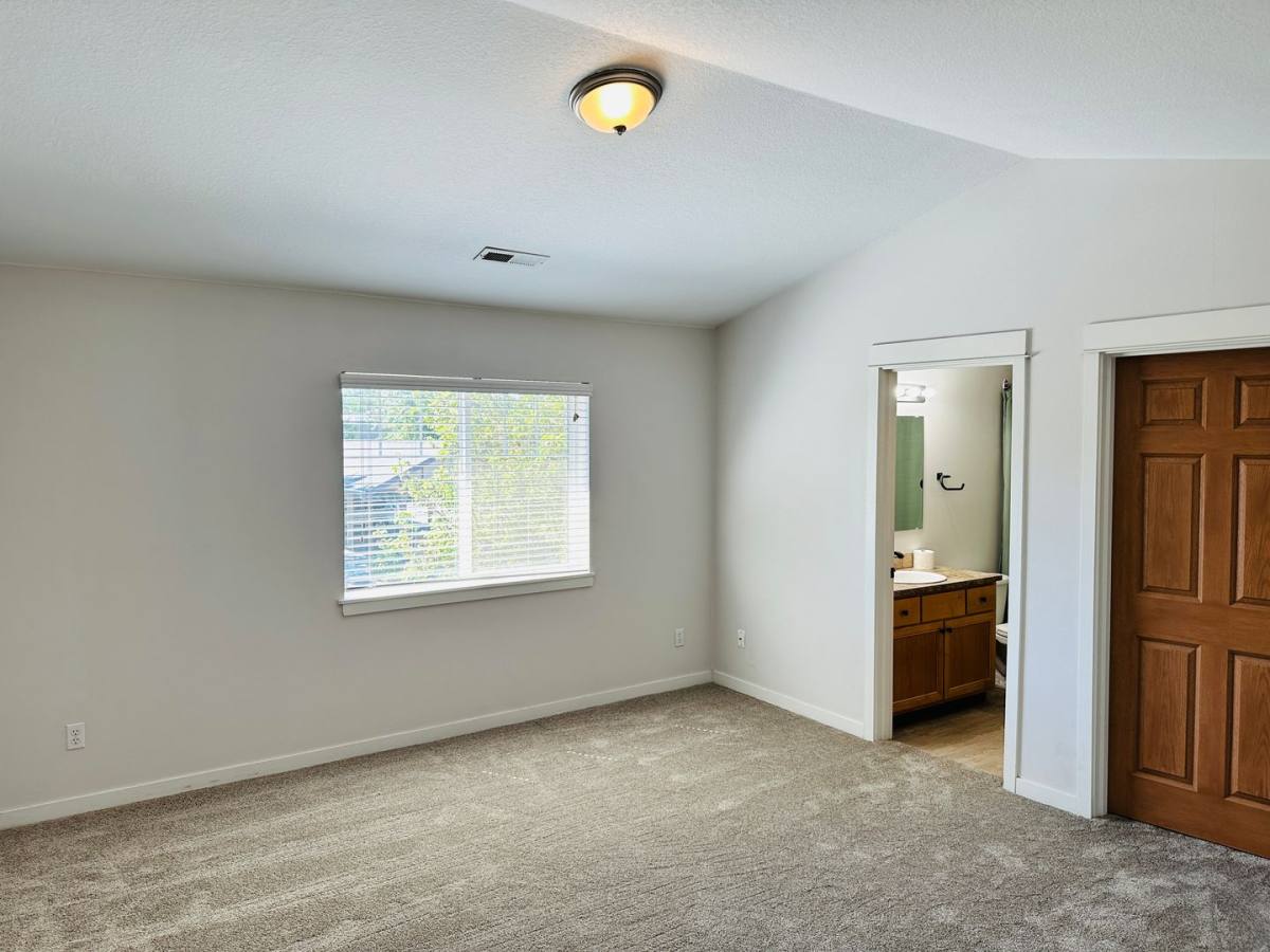 Condo for rent at 14019 NE 20th Ave #C26, Vancouver, WA 98686