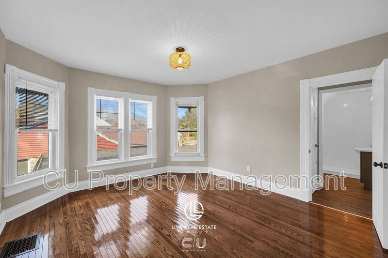 House for rent at 806 W Hill St, Champaign, IL 61820