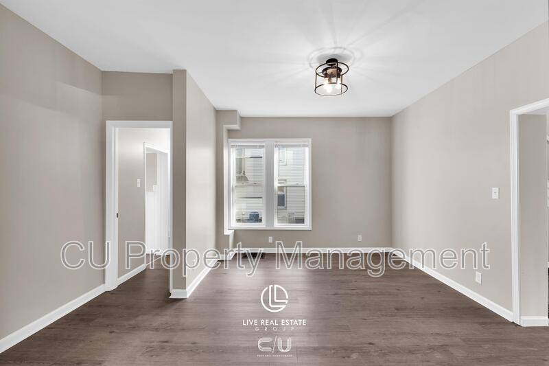 House for rent at 806 W Hill St, Champaign, IL 61820