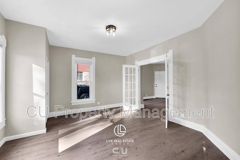 House for rent at 806 W Hill St, Champaign, IL 61820
