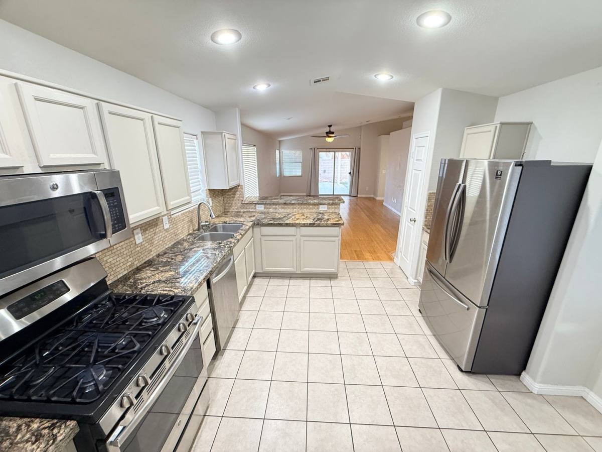 House for rent at 3109 Morning Whisper Dr, Henderson, NV 89052