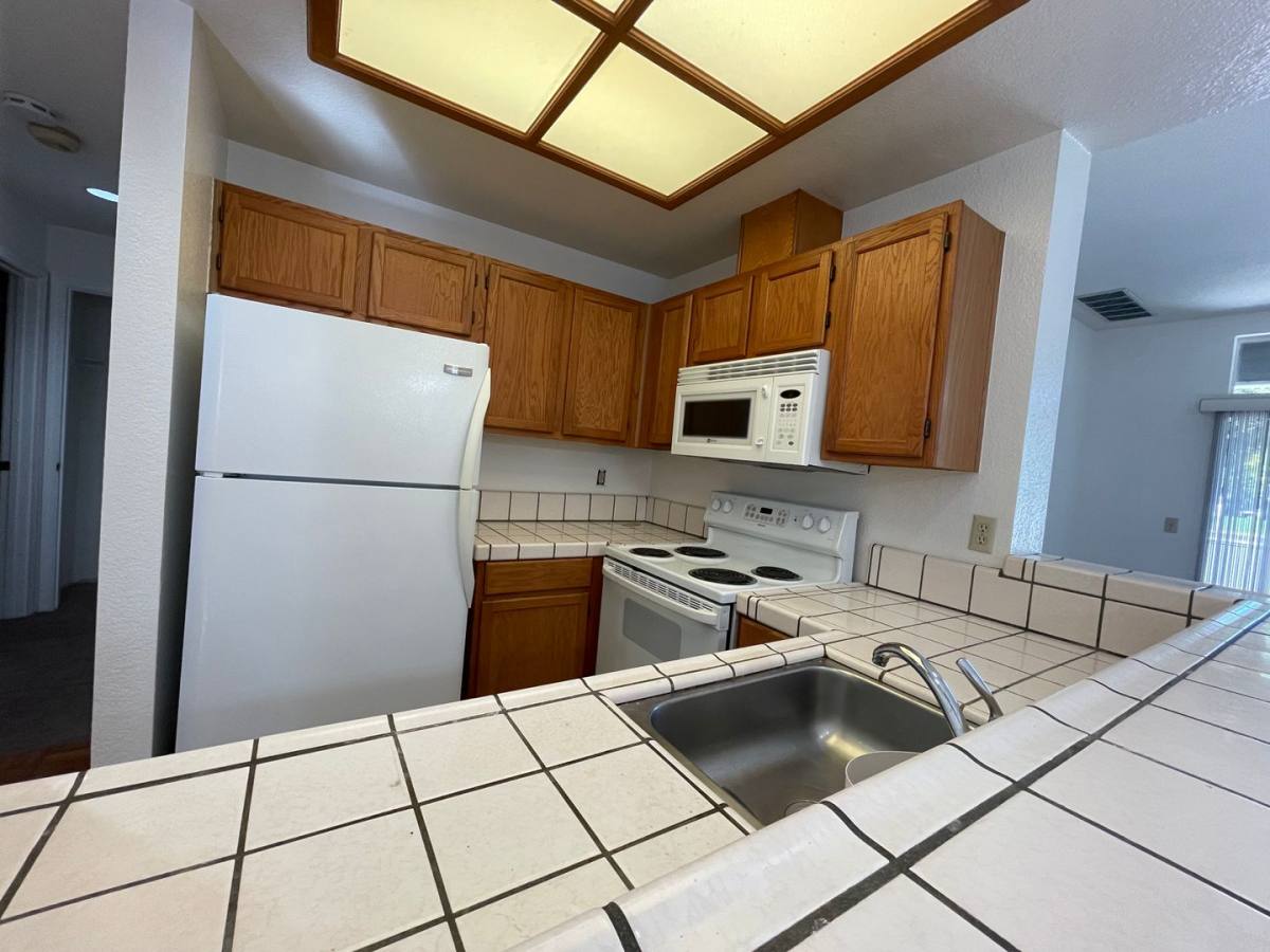 Condo for rent at 1625 Parkview Green Circle, San Jose, CA 95131