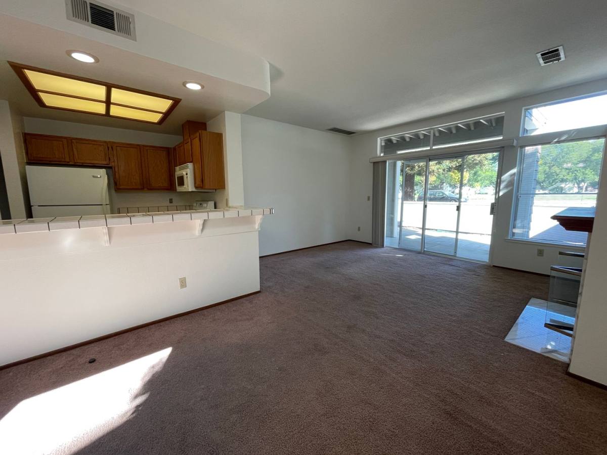 Condo for rent at 1625 Parkview Green Circle, San Jose, CA 95131
