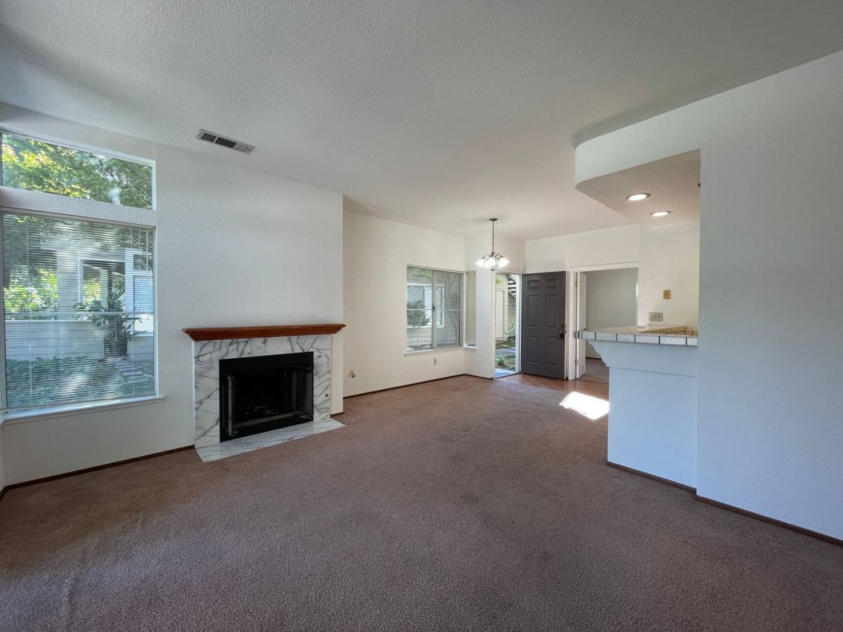 Condo for rent at 1625 Parkview Green Circle, San Jose, CA 95131
