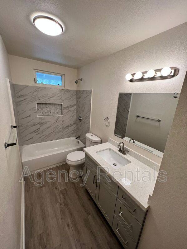 House for rent at 2419 Oahu Ave, Honolulu, HI 96822