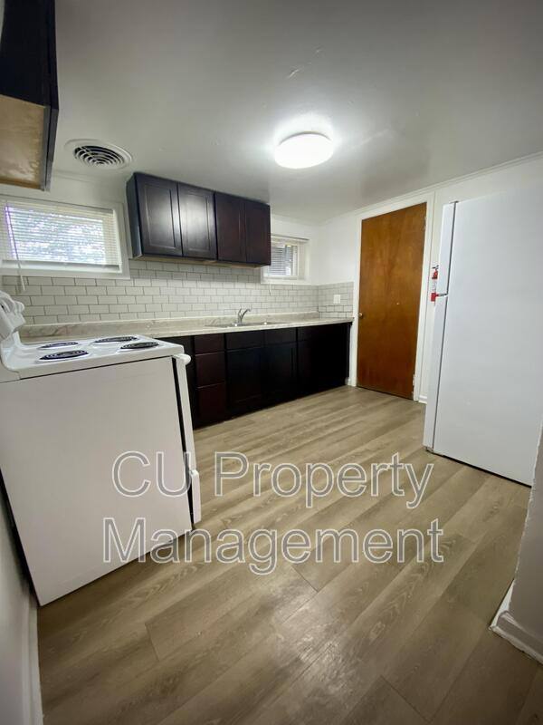 Apartment for rent at 1113 W Hill St, Urbana, IL 61801