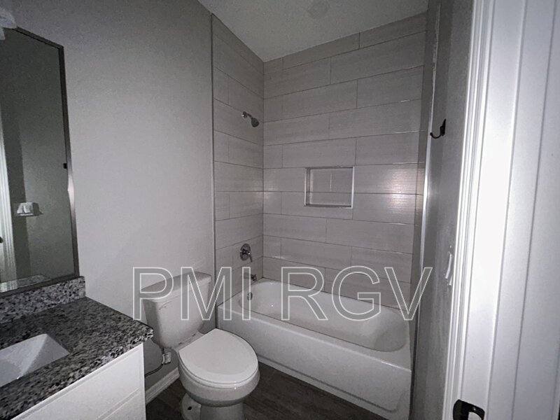 Apartment for rent at 1905 Stauffer St #1, Weslaco, TX 78596