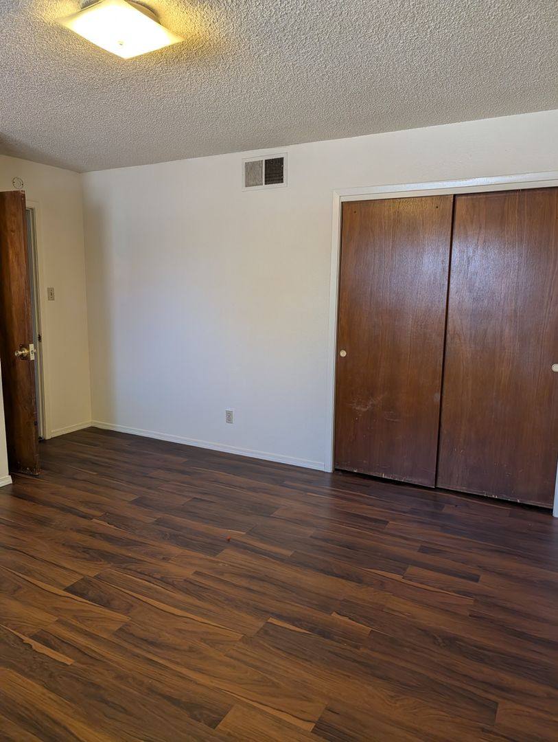 Apartment for rent at 510 - 512 Valencia Dr SE, Albuquerque, NM 87108