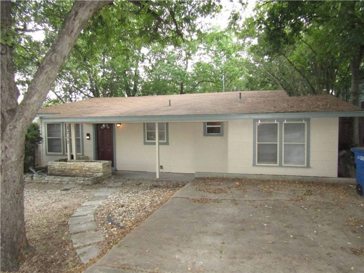 House for rent at 3715 Hollywood Ave, Austin, TX 78722