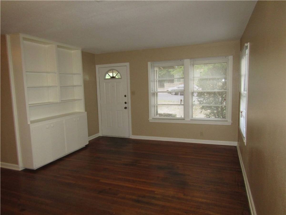 House for rent at 3715 Hollywood Ave, Austin, TX 78722