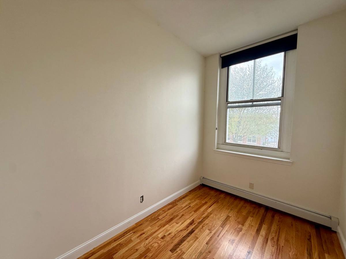 Apartment for rent at 97 School St, Putnam, CT 06260