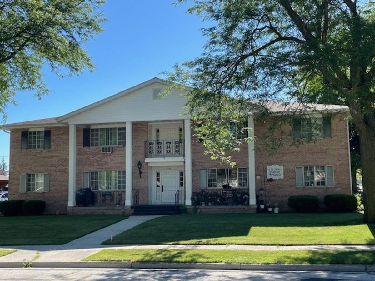 Apartment for rent at 1700 Jackson St, New Holstein, WI 53061
