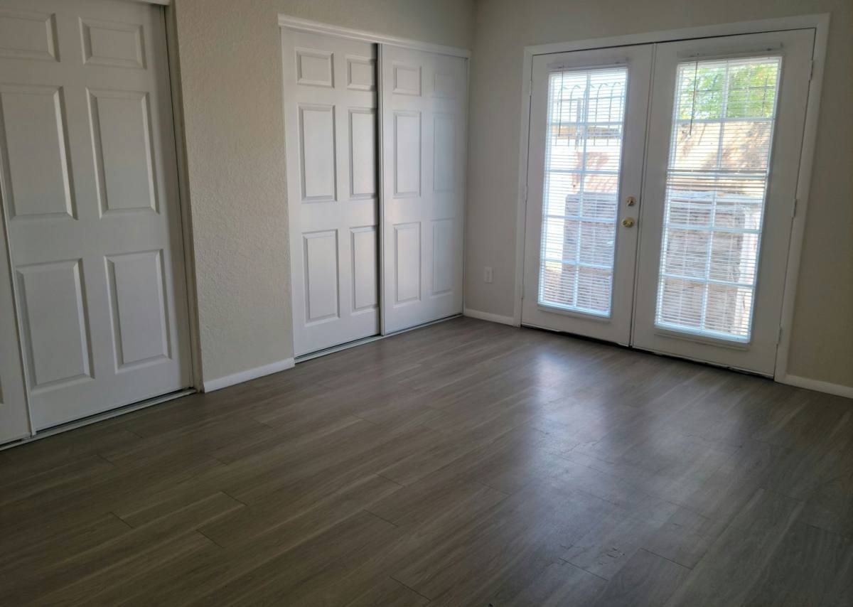 Townhouse for rent at 2426 W Earll Dr, Phoenix, AZ 85015