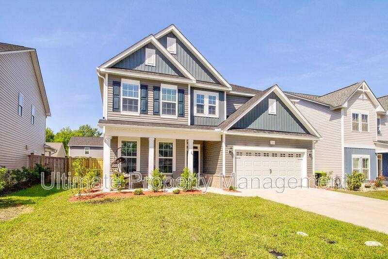 House for rent at 121 Thrush Trail, Hampstead, NC 28443