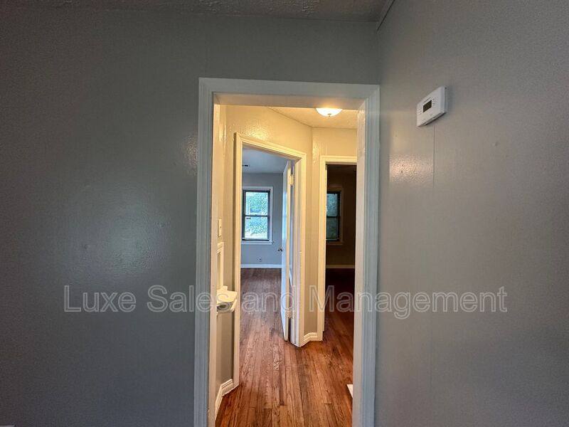 House for rent at 3409 Willow Creek Dr, Oklahoma City, OK 73110